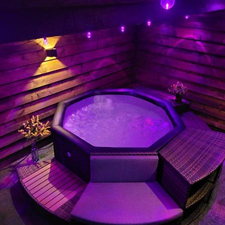 Chambre Merlot, Piscine Et Spa, Proche St Emilion Lugon et l'Ile du Carney Exterior photo